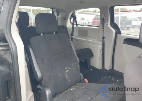 2014 Dodge Grand Caravan Sxt z USA, uszkodzony, nr VIN 2C4RDGCG3ER120658